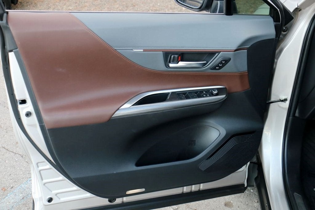 2021 Toyota Venza Limited