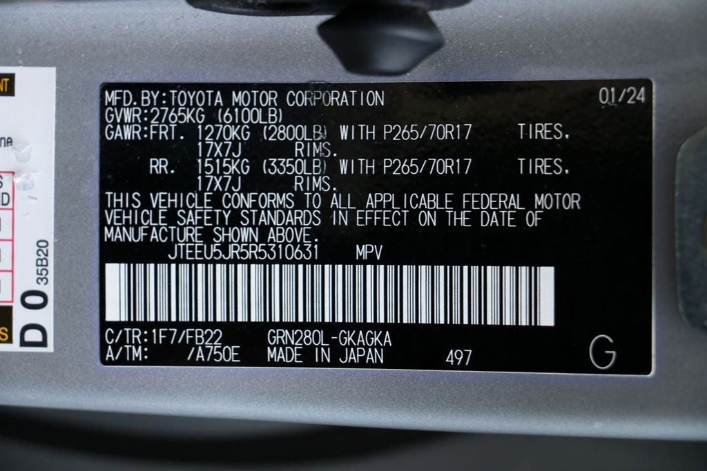 2024 Toyota 4Runner SR5