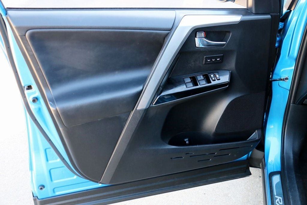 2018 Toyota RAV4 Hybrid Limited