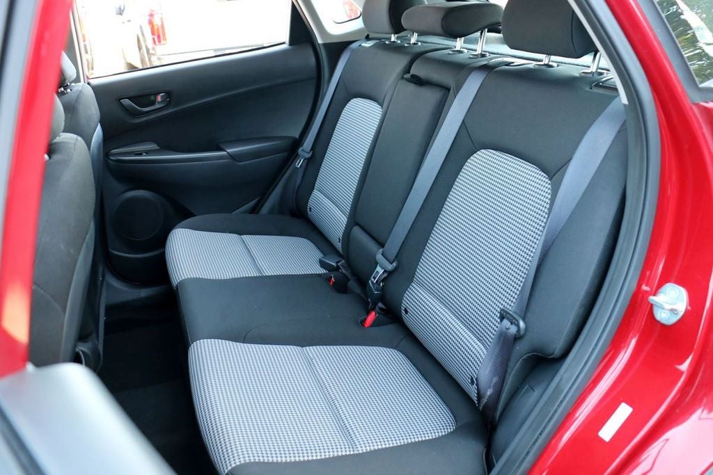 2023 Hyundai Kona SE