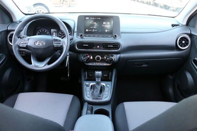 2023 Hyundai Kona SE