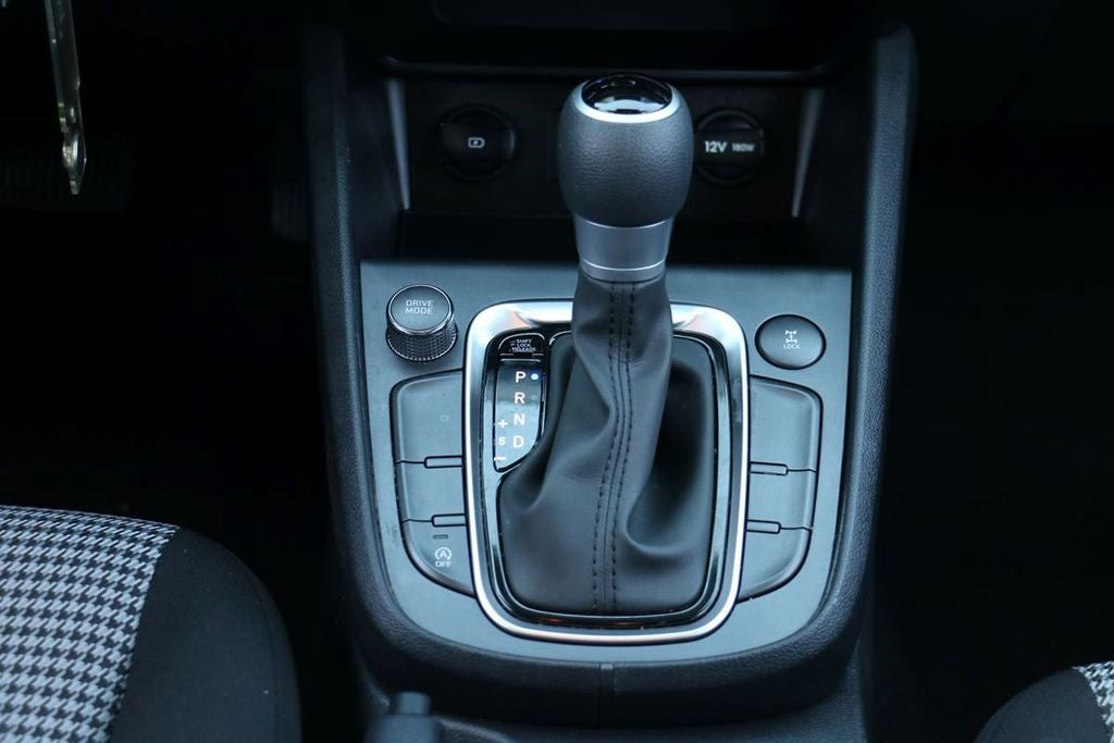 2023 Hyundai Kona SE