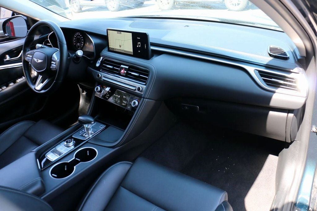 2025 Genesis G70 2.5T