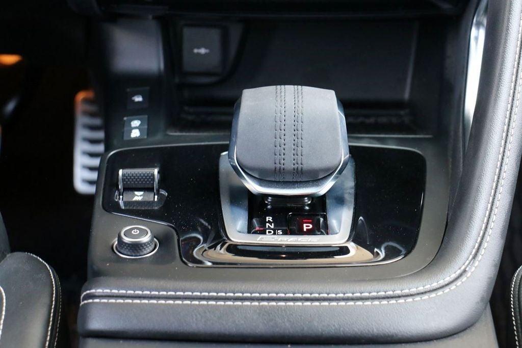 2024 Jaguar E-PACE P250