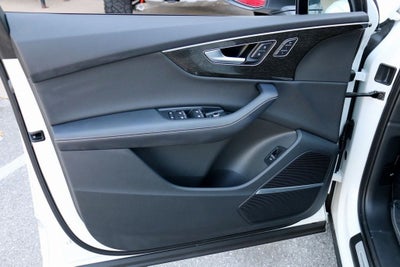 2025 Audi Q7 55 Premium Plus quattro