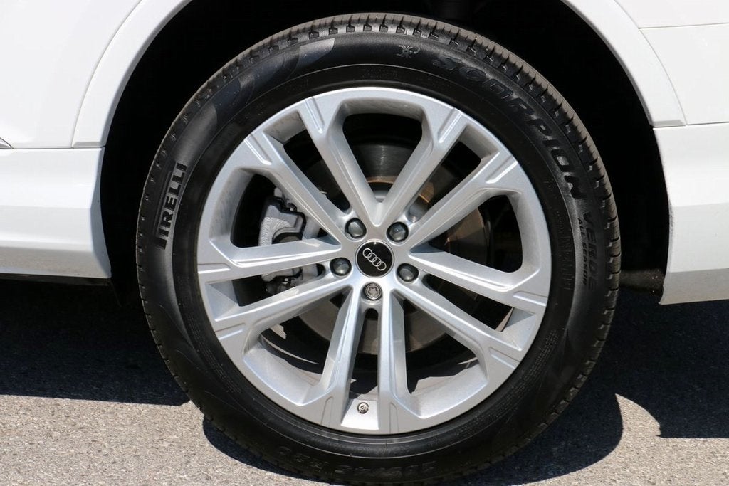 2025 Audi Q7 55 Premium Plus quattro