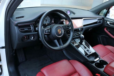 2024 Porsche Macan S
