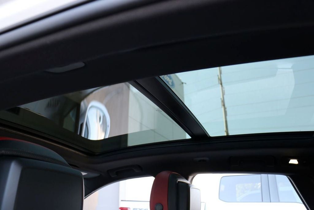 2024 Porsche Macan S
